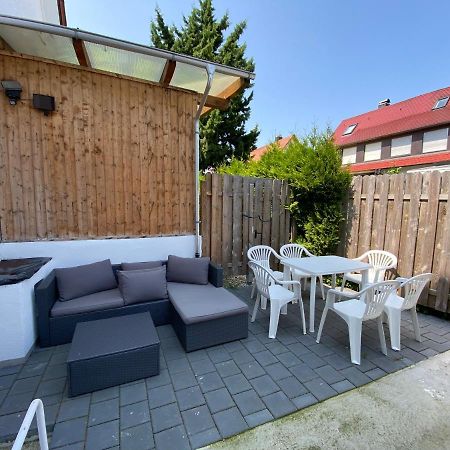 Moderne Einliegerwohnung Amara - Friedrichshafen Am Bodensee Exterior foto
