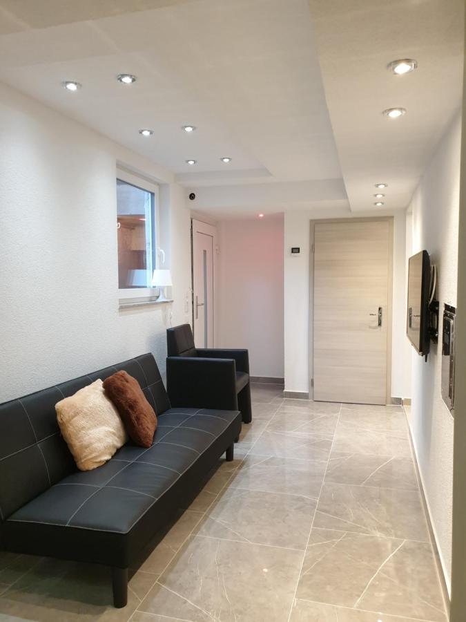 Moderne Einliegerwohnung Amara - Friedrichshafen Am Bodensee Exterior foto